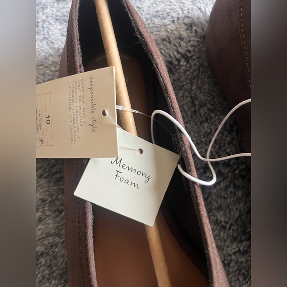 a new day Women's Chocolate Brown Flats - Picture 2 of 6